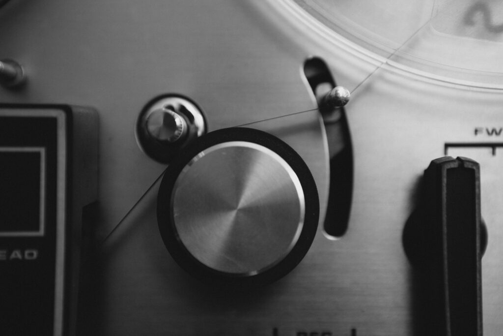 audio-device-dj-1774.jpg